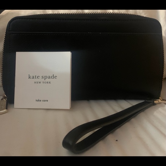 Brand new wallet - Picture 2 of 3